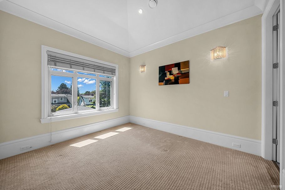 1942 W 42nd Avenue Vancouver, BC - 24