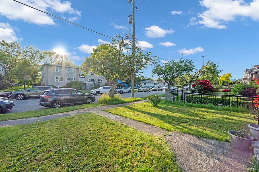 5882 Berkeley Street Vancouver, BC - 29