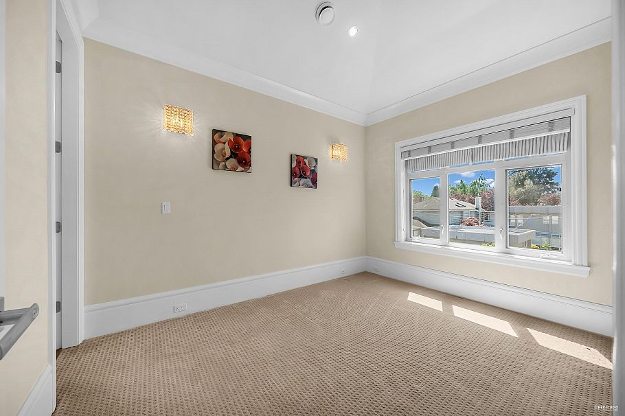 1942 W 42nd Avenue Vancouver, BC - 22