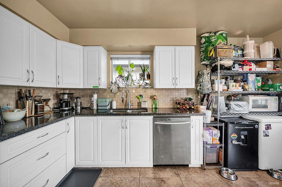 5882 Berkeley Street Vancouver, BC - 10