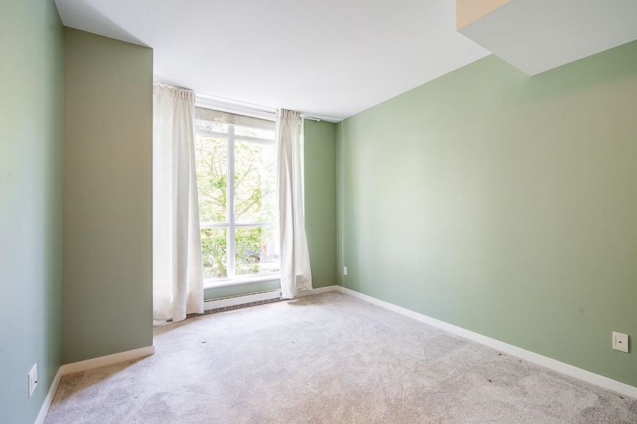 5985 Walter Gage Road Vancouver, BC - 10