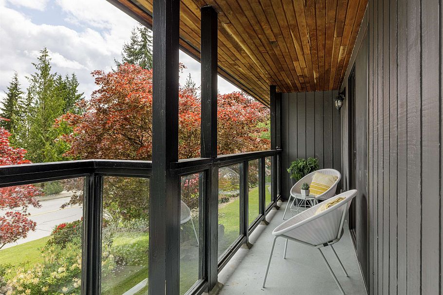 548 E Braemar Road North Vancouver, BC - 27