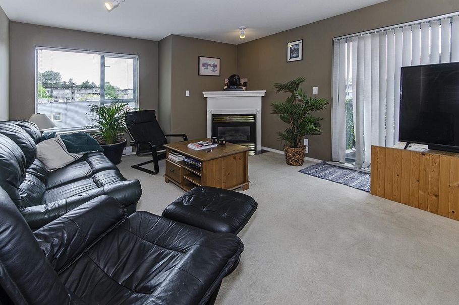 206 1085 W 17th Street North Vancouver, BC - 9