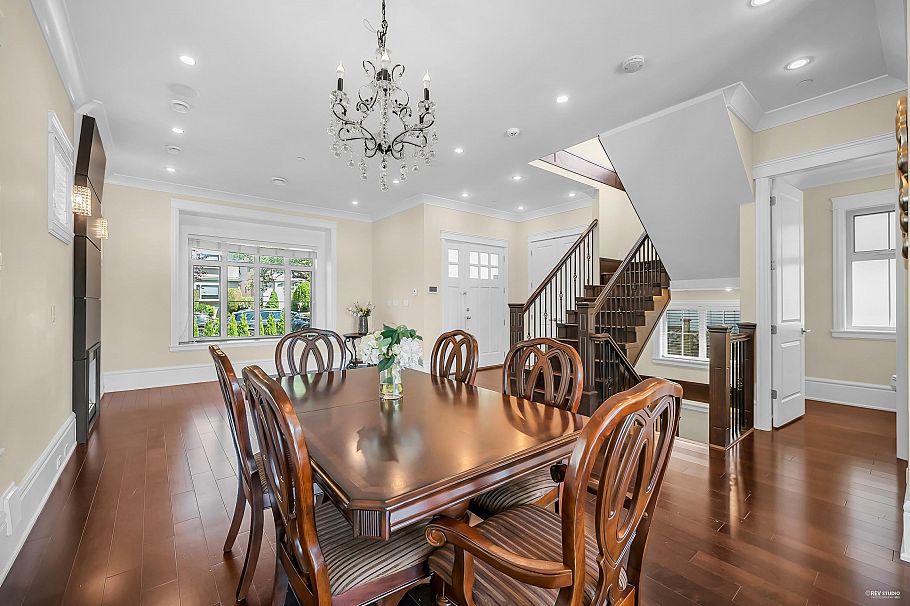 1942 W 42nd Avenue Vancouver, BC - 8