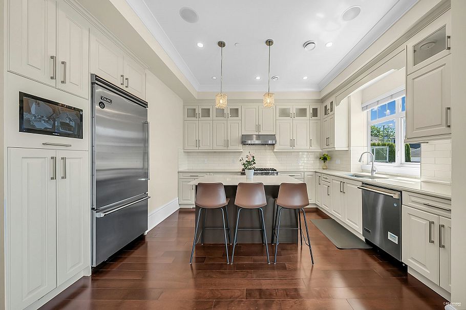 1942 W 42nd Avenue Vancouver, BC - 15