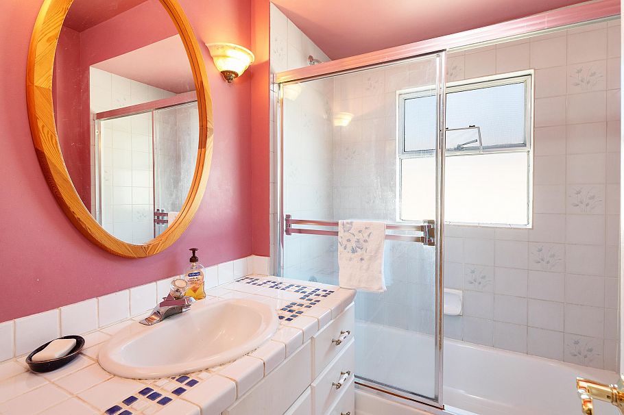 3136 W 11th Avenue Vancouver, BC - 14