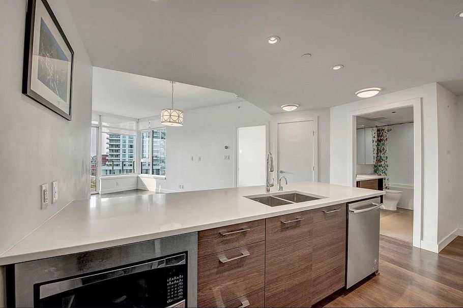 802 3557 Sawmill Crescent Vancouver, BC - 10