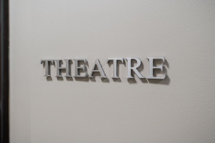 1004 170 W 1st Street North Vancouver, BC - 26