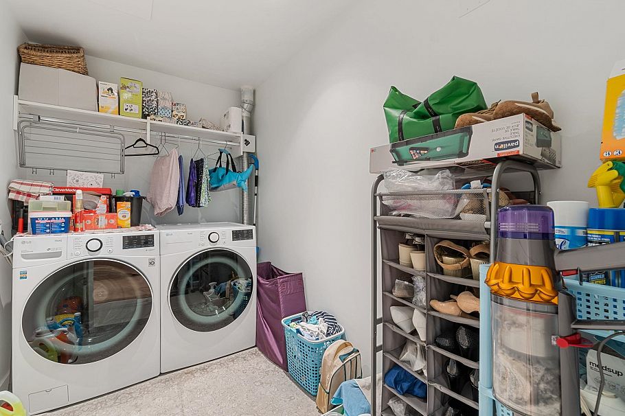 103 1500 Fern Street North Vancouver, BC - 13