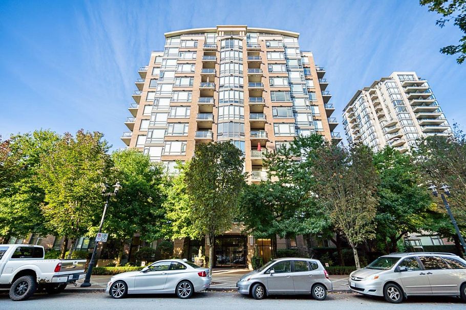 1004 170 W 1st Street North Vancouver, BC - 3