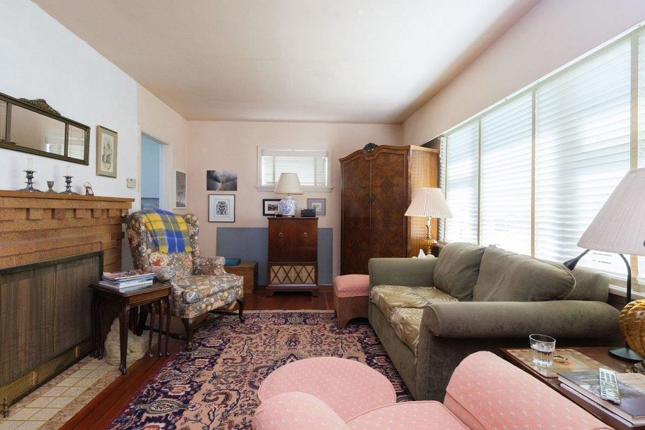 8510 Montcalm Street Vancouver, BC - 3