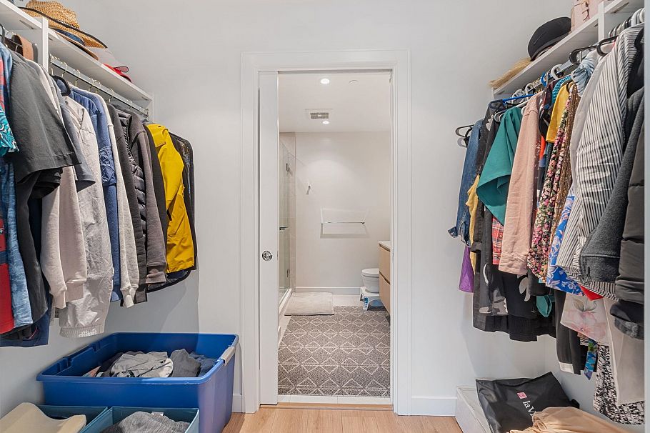 103 1500 Fern Street North Vancouver, BC - 15