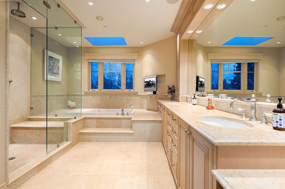 1188 W 55th Avenue Vancouver, BC - 26