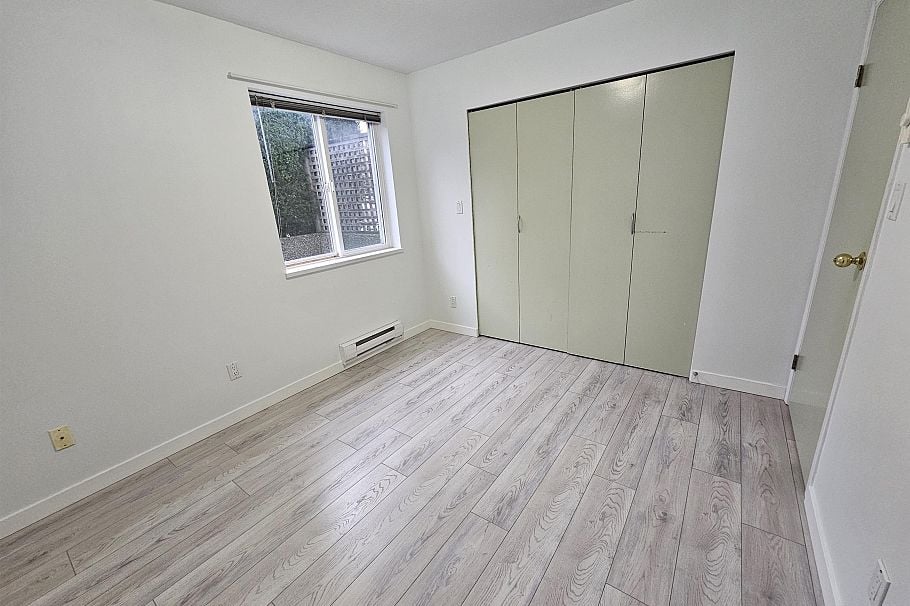 102 1445 W 70th Avenue Vancouver, BC - 3