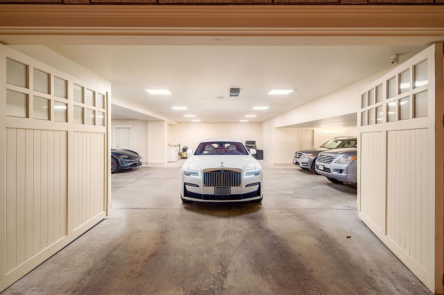 1188 W 55th Avenue Vancouver, BC - 36