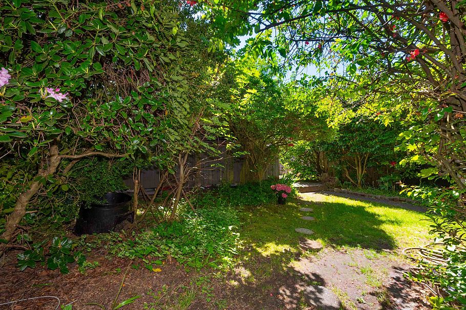 3652 Point Grey Road Vancouver, BC - 24