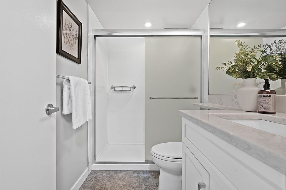 408 518 Moberly Road Vancouver, BC - 23