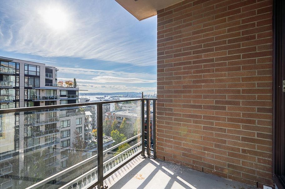 1004 170 W 1st Street North Vancouver, BC - 23