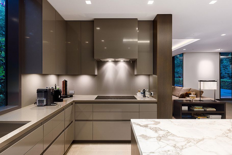 6330 Macdonald Street Vancouver, BC - 17