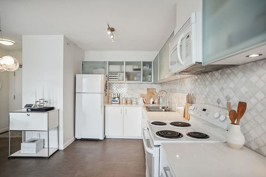 809 66 W Cordova Street Vancouver, BC - 16