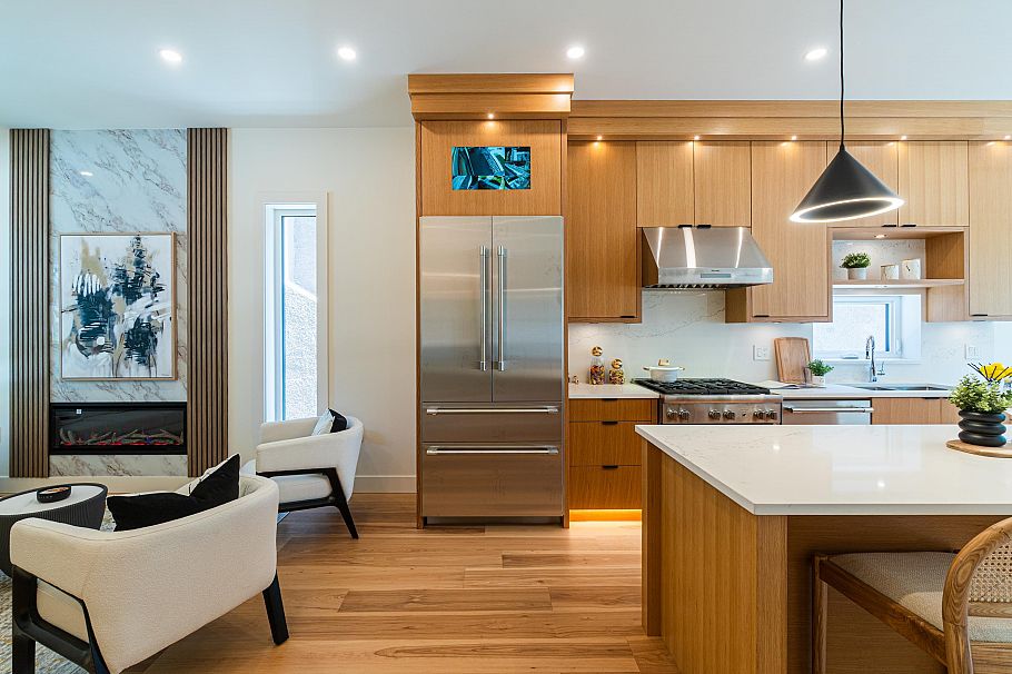 3338 W 14th Avenue Vancouver, BC - 6