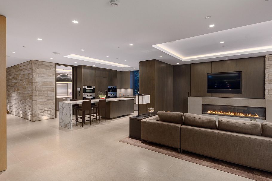 6330 Macdonald Street Vancouver, BC - 16