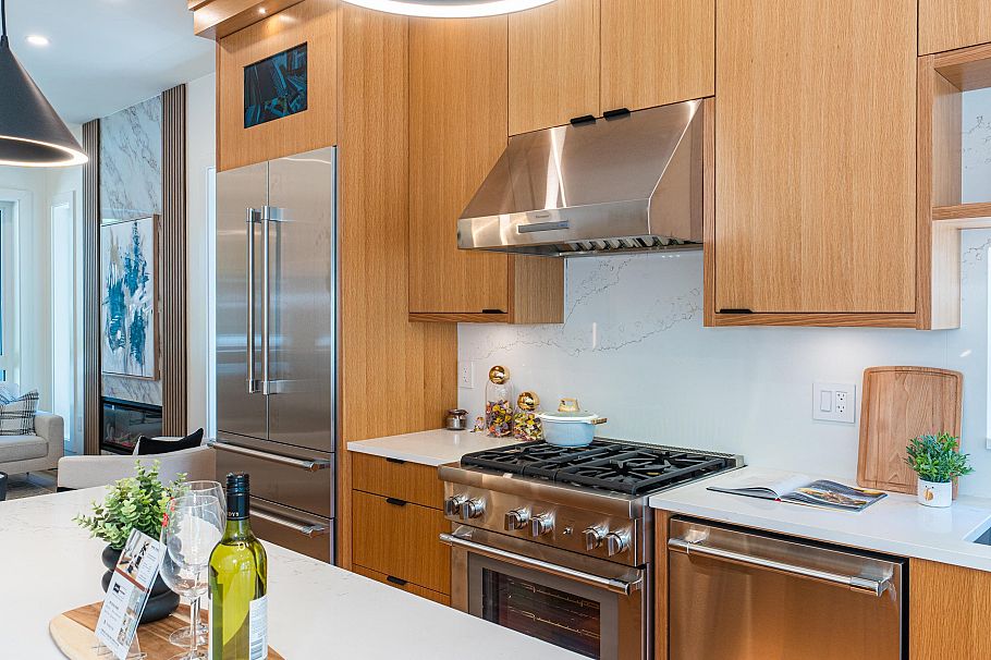 3338 W 14th Avenue Vancouver, BC - 7