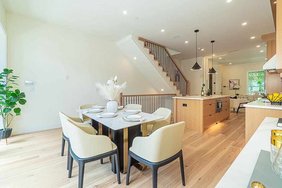 3338 W 14th Avenue Vancouver, BC - 11