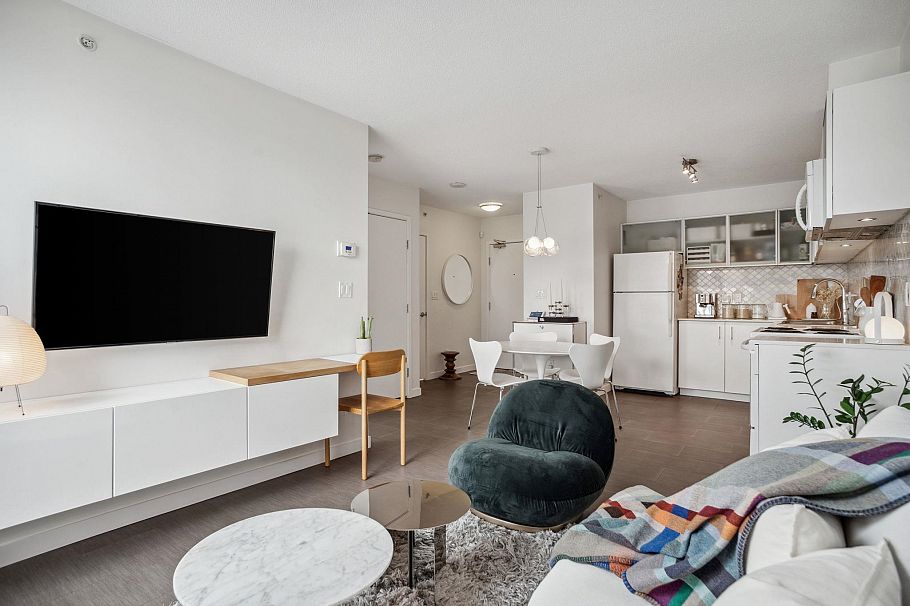 809 66 W Cordova Street Vancouver, BC - 10