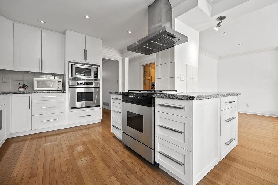 3558 W 32nd Avenue Vancouver, BC - 5