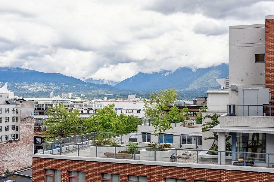 809 66 W Cordova Street Vancouver, BC - 23