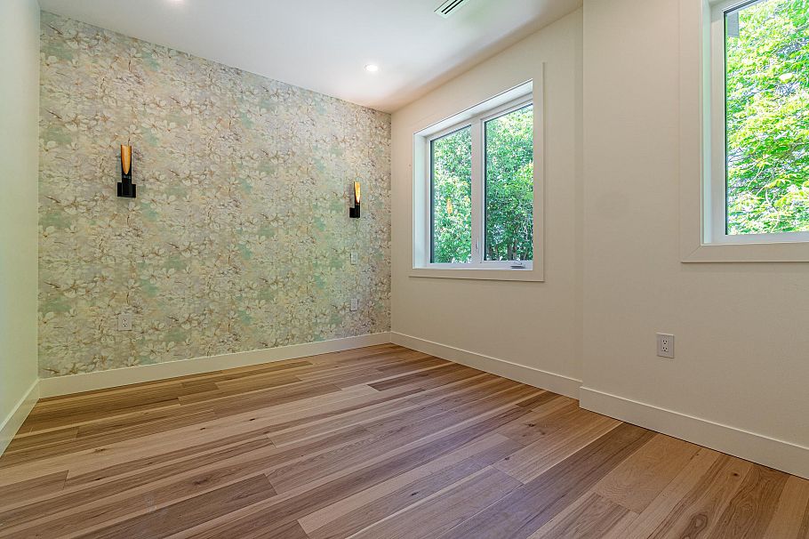 3338 W 14th Avenue Vancouver, BC - 33