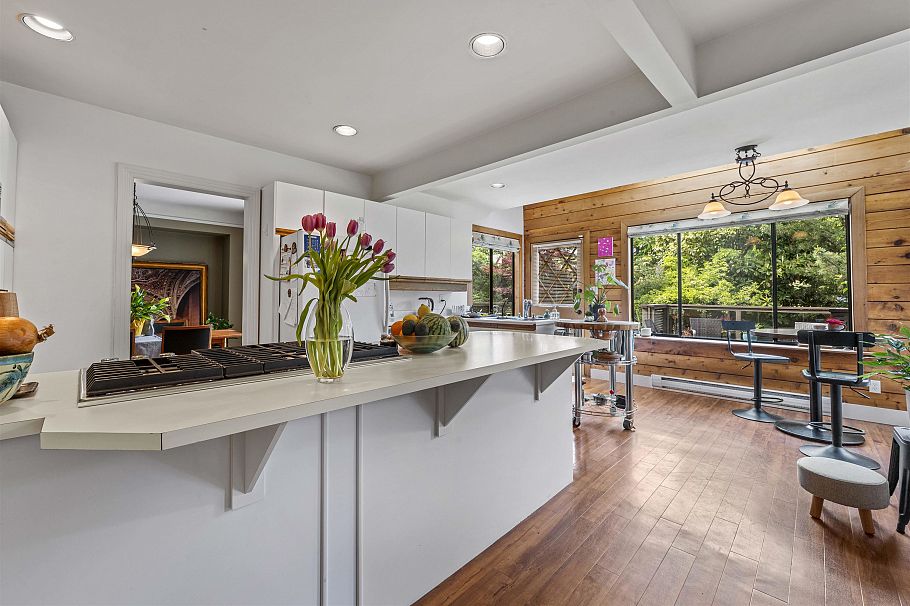 3391 W 32nd Avenue Vancouver, BC - 12