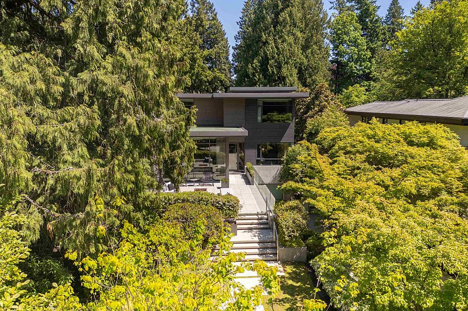 6330 Macdonald Street Vancouver, BC - 37