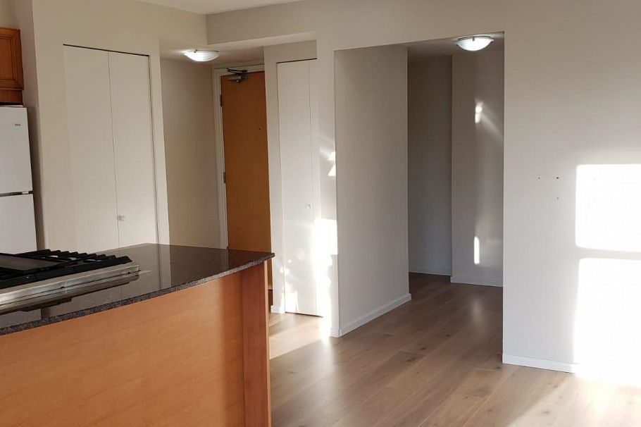 1001 1723 Alberni Street Vancouver, BC - 8