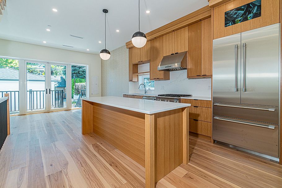 3338 W 14th Avenue Vancouver, BC - 26