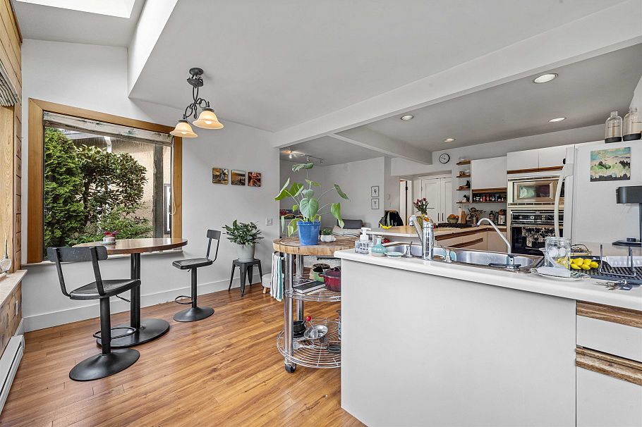 3391 W 32nd Avenue Vancouver, BC - 8