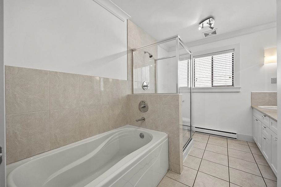 3558 W 32nd Avenue Vancouver, BC - 18