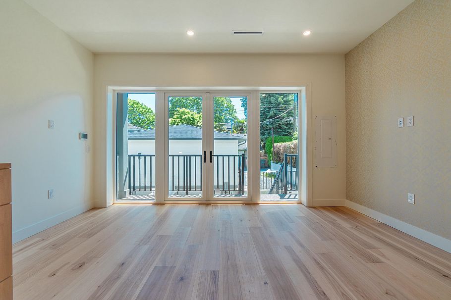 3338 W 14th Avenue Vancouver, BC - 28