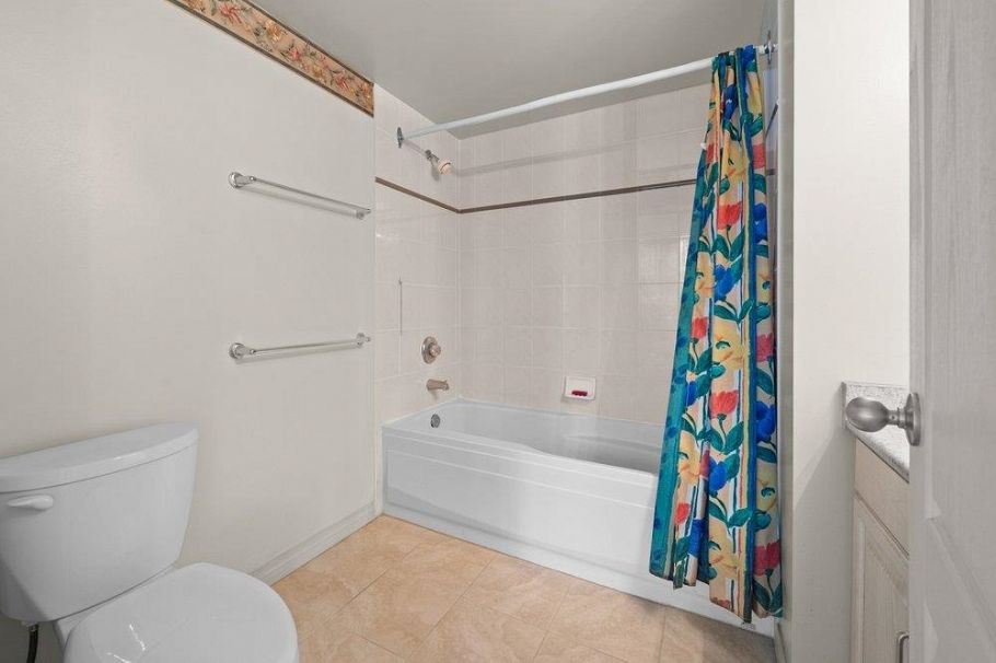 503 1111 Haro Street Vancouver, BC - 19