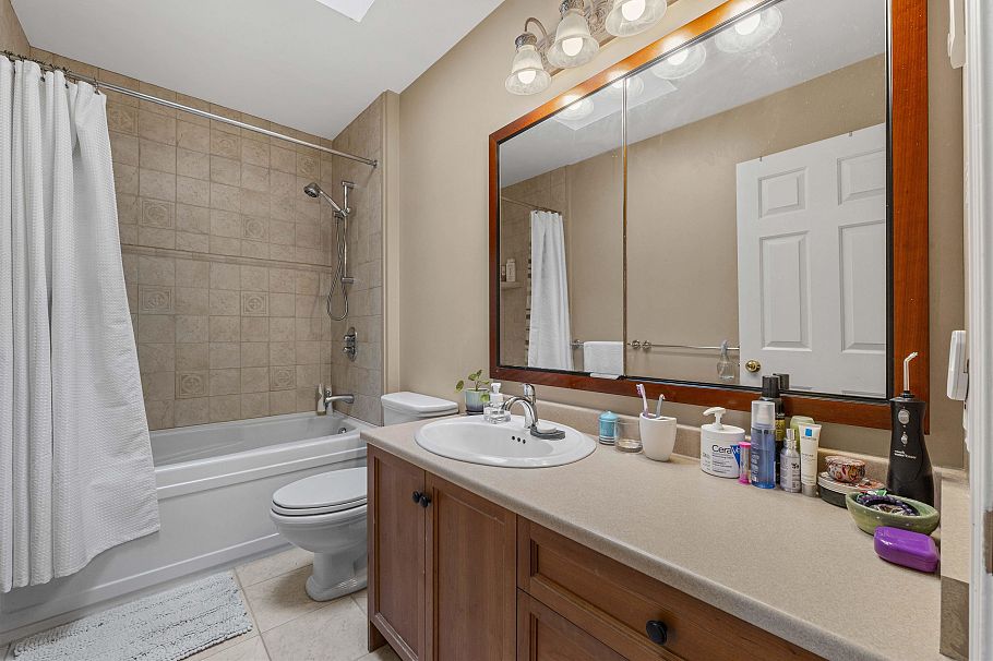 3391 W 32nd Avenue Vancouver, BC - 21