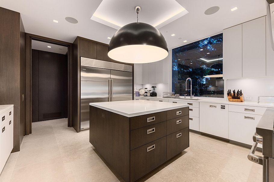 6330 Macdonald Street Vancouver, BC - 23