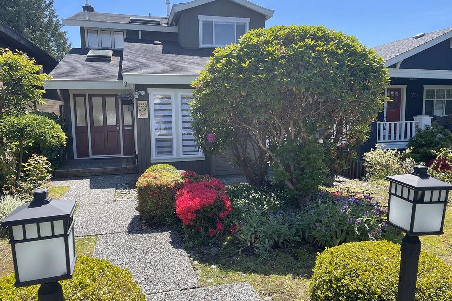 3558 W 32nd Avenue Vancouver, BC - 1