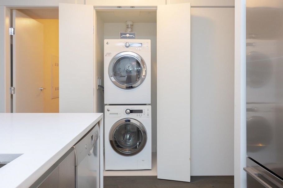 604 1009 Harwood Street Vancouver, BC - 7