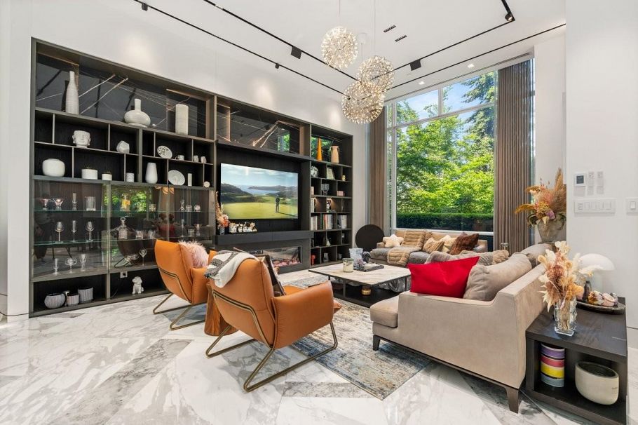 107 323 Jervis Street Vancouver, BC - 5