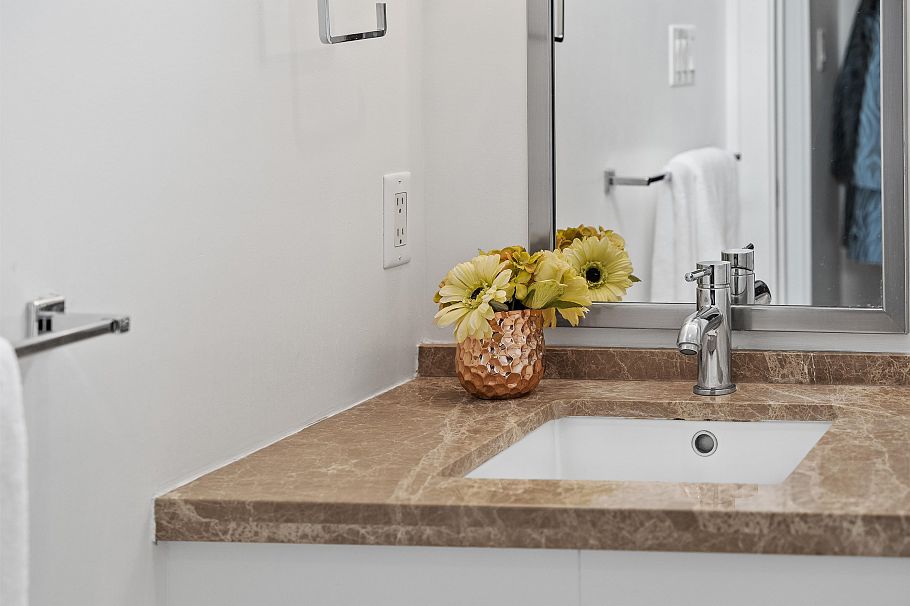 1504 821 Cambie Street Vancouver, BC - 25