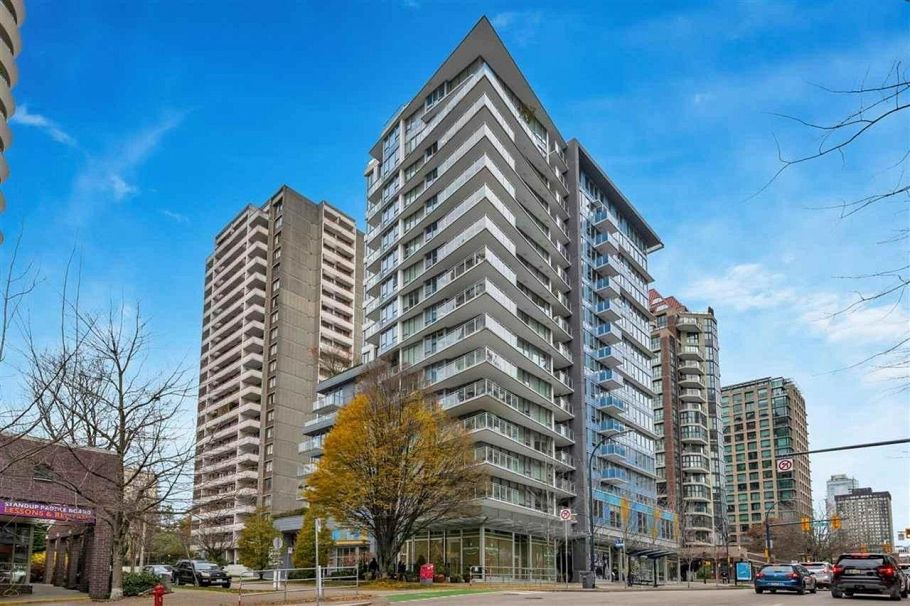 604 1009 Harwood Street Vancouver, BC - 1
