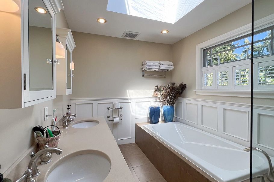 3090 Discovery Street Vancouver, BC - 23