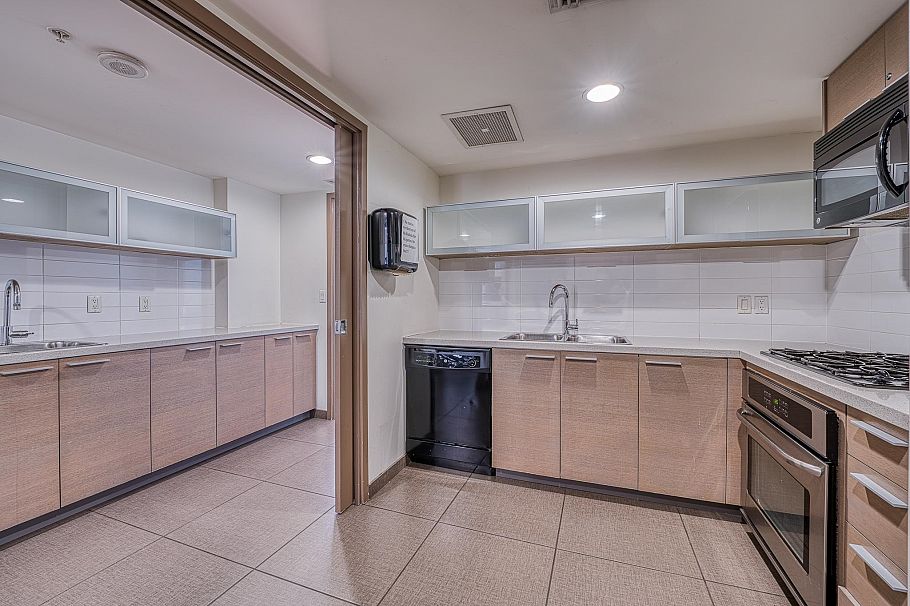 1703 8 Smithe Mews Vancouver, BC - 31