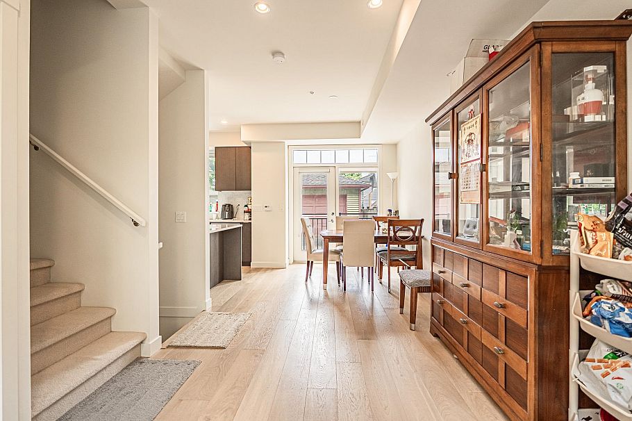 7903 Oak Street Vancouver, BC - 11